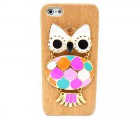 iphone 5 case, iphone 5G Case, Wood Pattern Plastic iphone 5 case, Owl iphone 5 Case, iphone 5G Cover, Owl iphone 5G case A1 LB